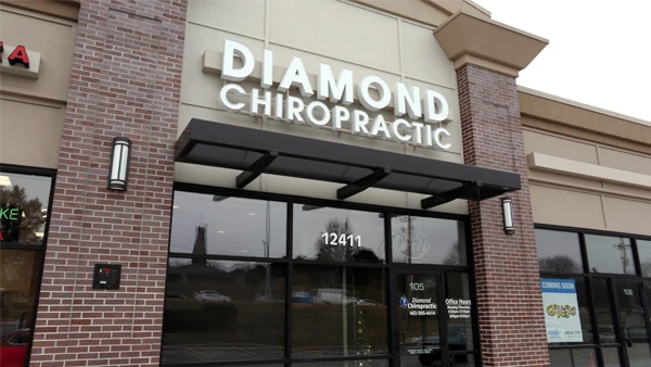 Chiropractic Omaha NE Outside Front of Clinic
